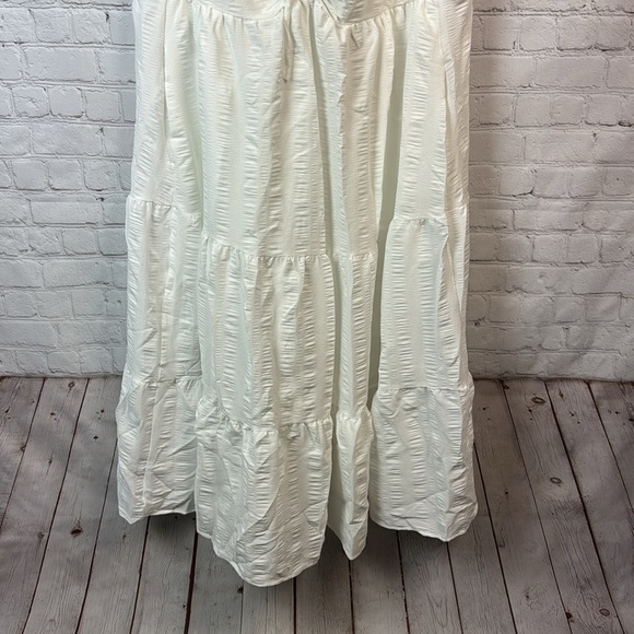 BloomChic White Drawstring Ruffle Sleeve Tiered Pocket Dress Plus Size 18/20 2X - Picture 3 of 7